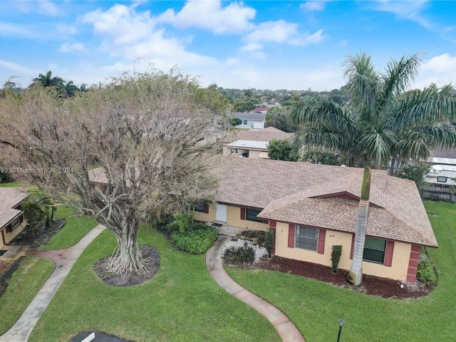 4259 Royal Banyan Way # 1C, Lake Worth FL 33461