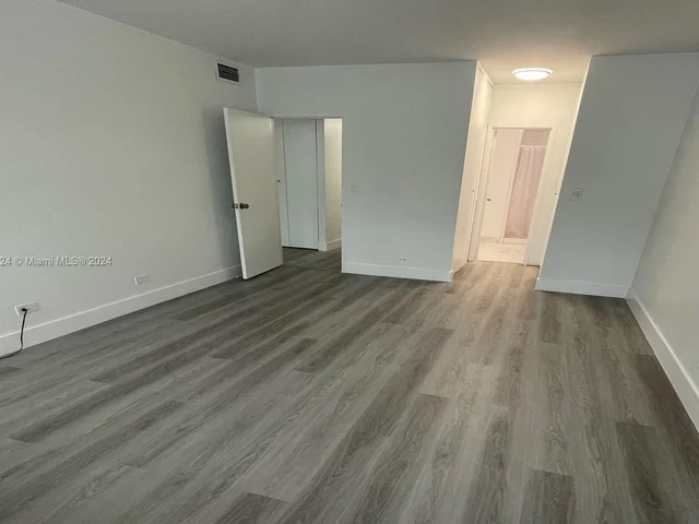 7441 Wayne Ave # 1P, Miami Beach FL 33141