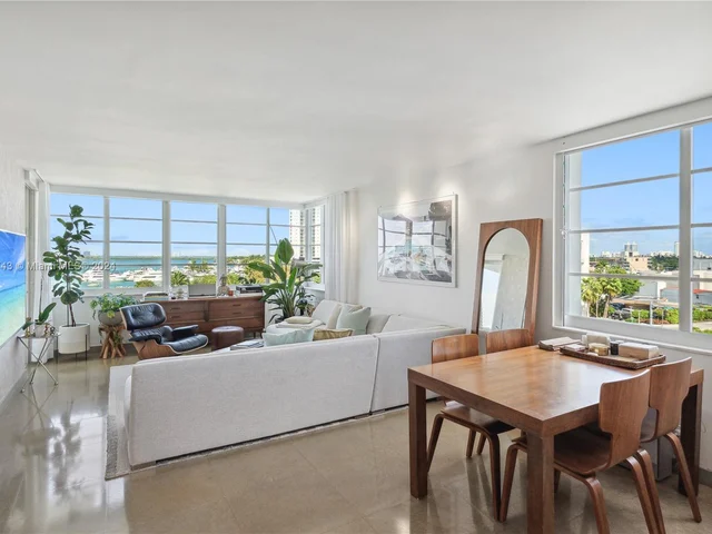 1670 Lincoln Ct, Miami Beach FL 33139