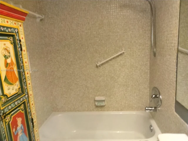 6731 Cypress Rd # 110, Plantation FL 33317