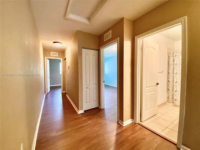 21111 NW 14th Pl # 33, Miami Gardens FL 33169