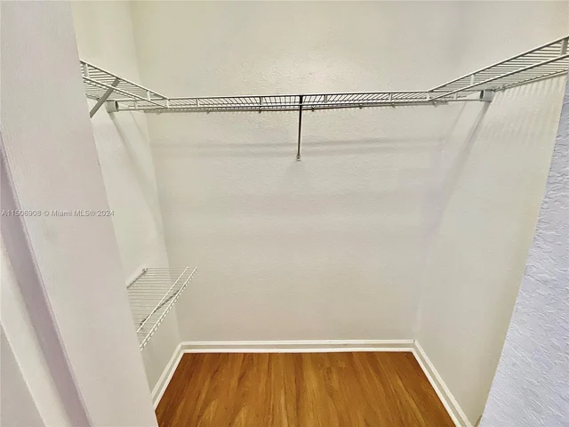 21111 NW 14th Pl # 33, Miami Gardens FL 33169