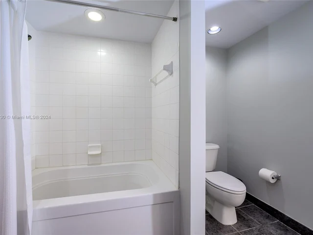 110 N Federal Hwy # 905, Fort Lauderdale FL 33301