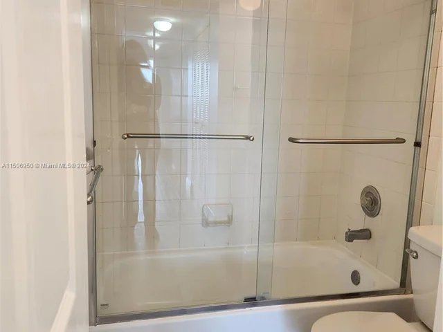 2351 Douglas Rd # 1102, Miami FL 33145