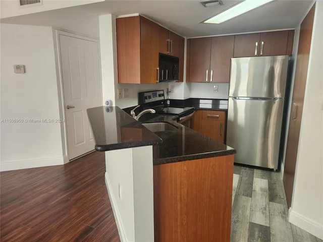 2351 Douglas Rd # 1102, Miami FL 33145