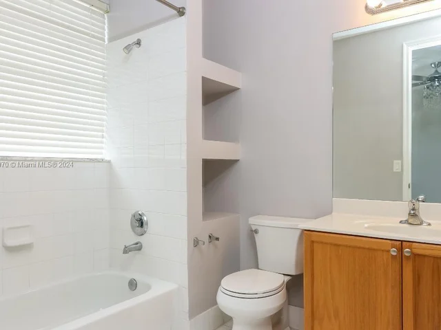 2515 NW 7th St # 2515, Boynton Beach FL 33426