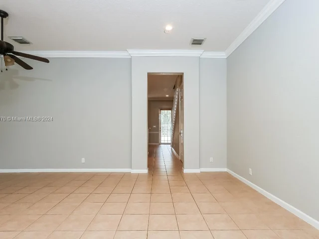 2515 NW 7th St # 2515, Boynton Beach FL 33426