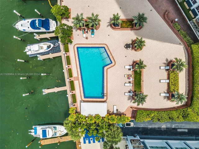 5660 Collins Ave # 2A, Miami Beach FL 33140