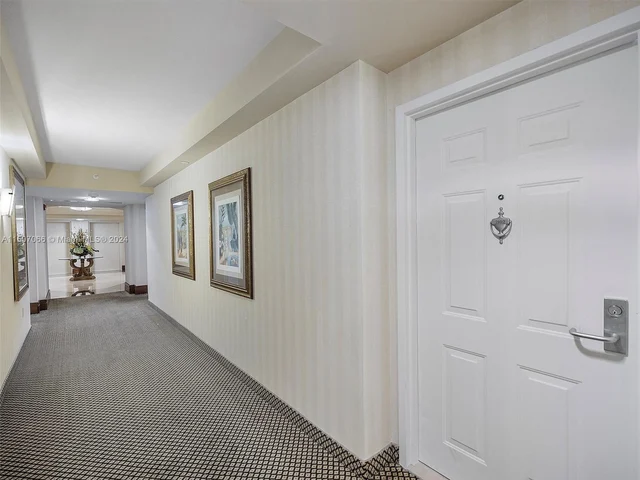 19501 W Country Club Dr # 2102, Aventura FL 33180