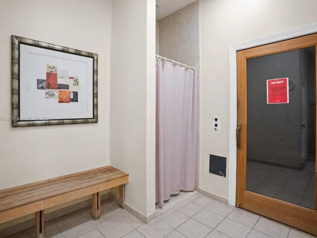 1830 Radius Dr # 822, Hollywood FL 33020