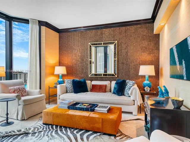 300 S Pointe Dr # 1604, Miami Beach FL 33139