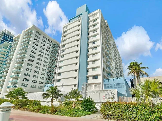 6969 Collins Ave # 412, Miami Beach FL 33141