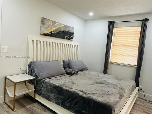 229 NW 7th Ave, Dania Beach FL 33004