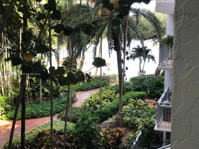 680 NE 64th St # A101, Miami FL 33138