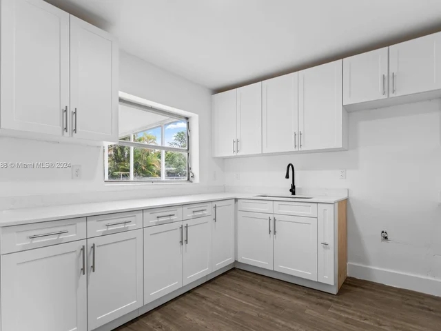 3413 SW 12th Pl, Fort Lauderdale FL 33312