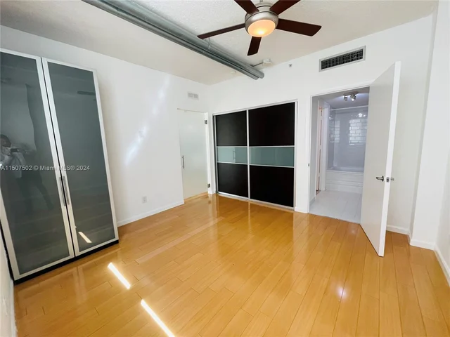 690 SW 1st Ct # 1030, Miami FL 33130