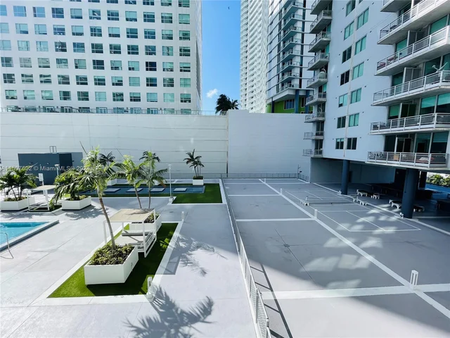 690 SW 1st Ct # 1030, Miami FL 33130