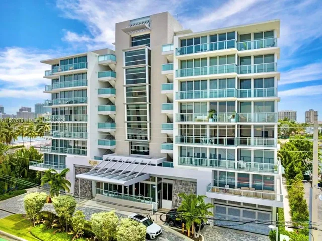 9521 E Bay Harbor Dr # 302, Bay Harbor Islands FL 33154