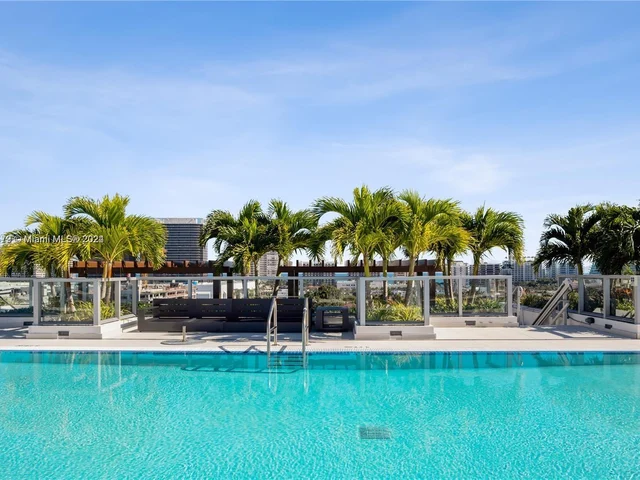 9521 E Bay Harbor Dr # 302, Bay Harbor Islands FL 33154