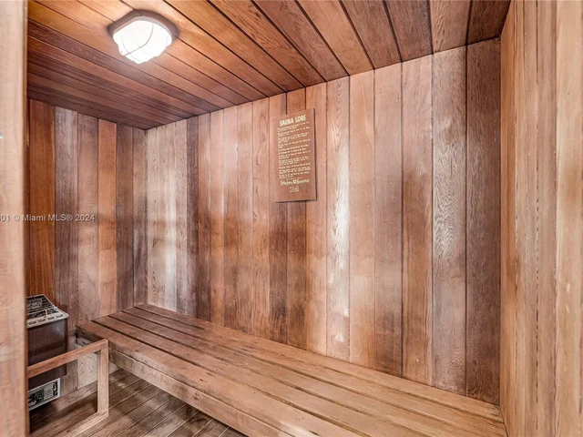 1340 NE 28th Ave # 143, Pompano Beach FL 33062