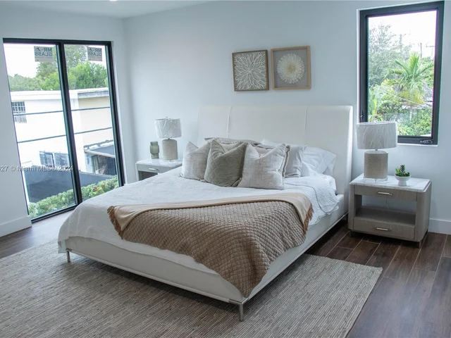 1510 SW 15th St, Miami FL 33145