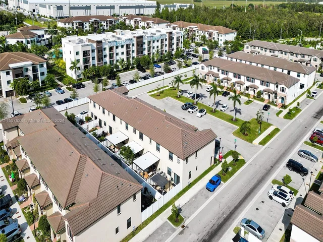 3422 W 112th Pl, Hialeah FL 33018