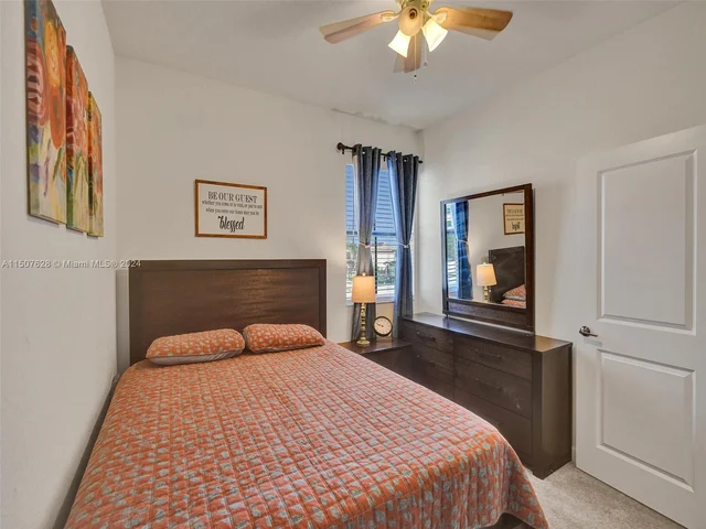 3422 W 112th Pl, Hialeah FL 33018