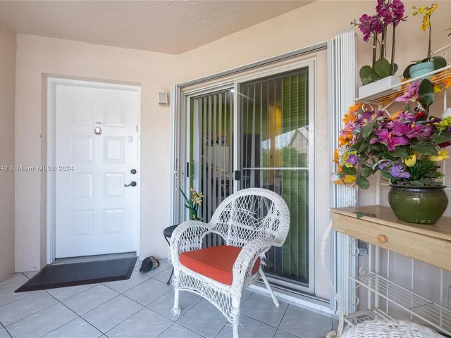 7535 Trent Dr # 202, Tamarac FL 33321