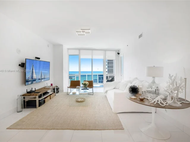 15901 Collins Ave # 707, Sunny Isles Beach FL 33160