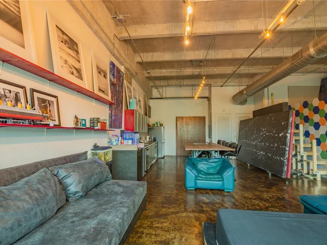 1749 NE Miami Ct # 207, Miami FL 33132