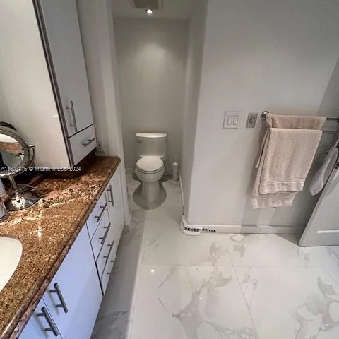 19707 Turnberry Way # 8B, Aventura FL 33180