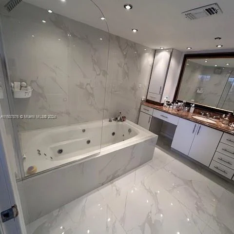 19707 Turnberry Way # 8B, Aventura FL 33180