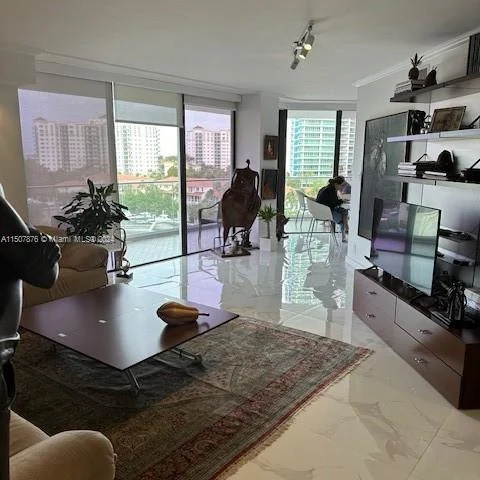 19707 Turnberry Way # 8B, Aventura FL 33180