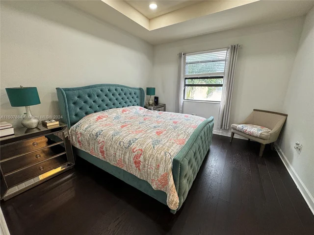 342 NE 37th Ave, Homestead FL 33033