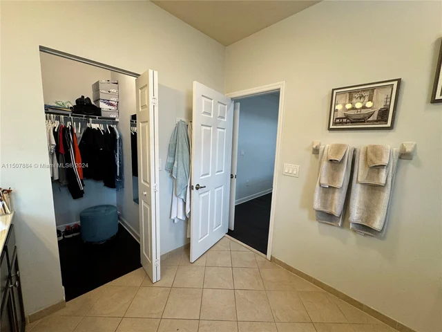 342 NE 37th Ave, Homestead FL 33033