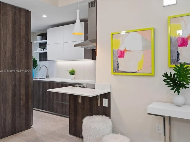 1341 Meridian Ave # 105, Miami Beach FL 33139