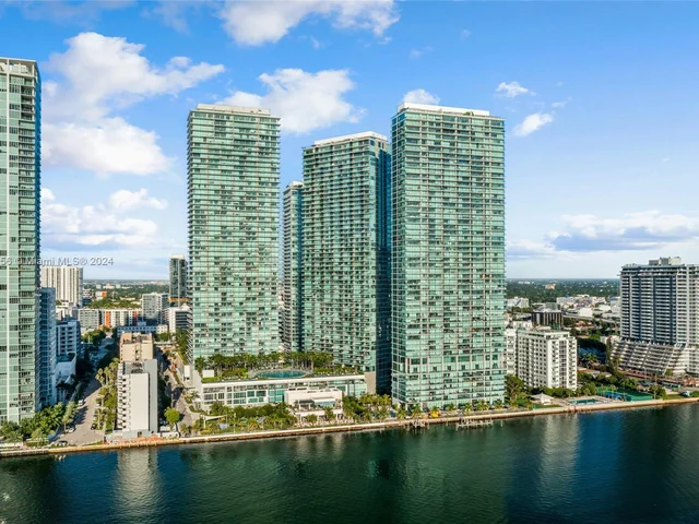 650 NE 32nd St # 3803, Miami FL 33137
