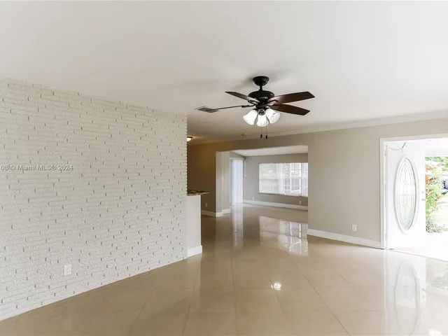 3861 NW 6th Ct # 1, Lauderhill FL 33311