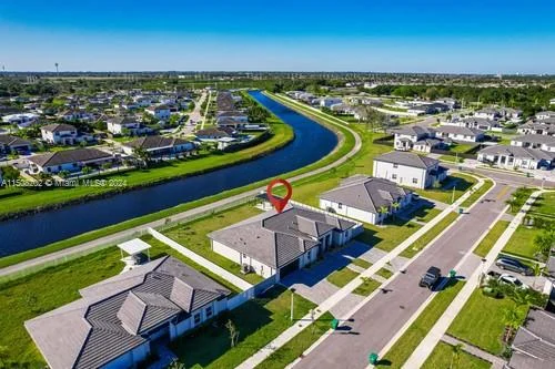 19080 SW 133rd Ct, Miami FL 33177