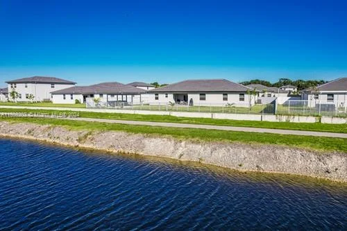 19080 SW 133rd Ct, Miami FL 33177