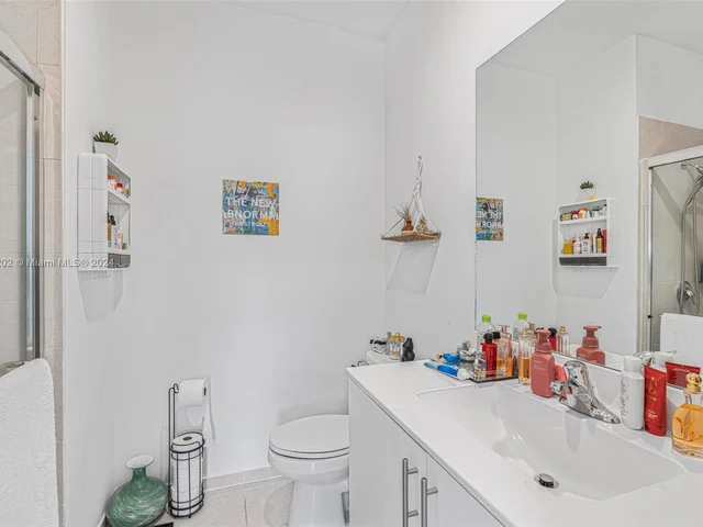 19080 SW 133rd Ct, Miami FL 33177