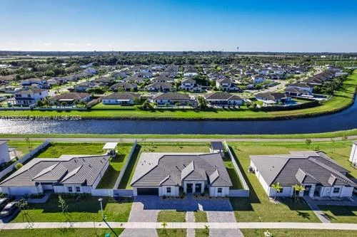 19080 SW 133rd Ct, Miami FL 33177