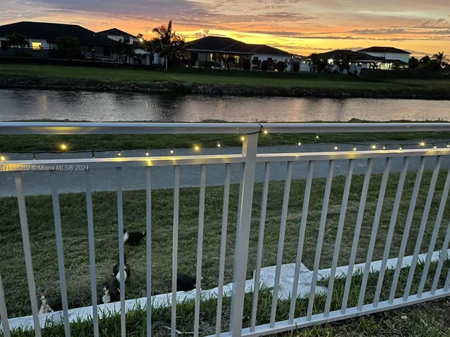 19080 SW 133rd Ct, Miami FL 33177