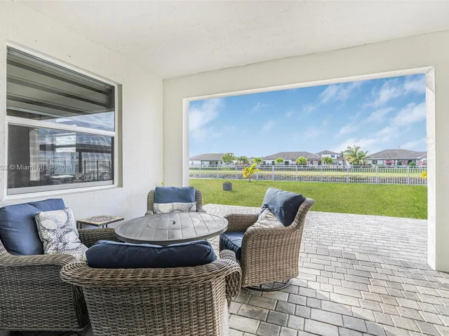 19080 SW 133rd Ct, Miami FL 33177