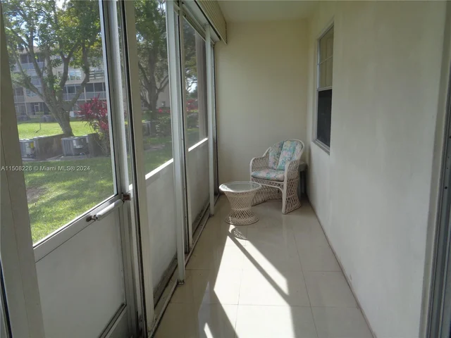 13450 SW 3rd St # 113D, Pembroke Pines FL 33027