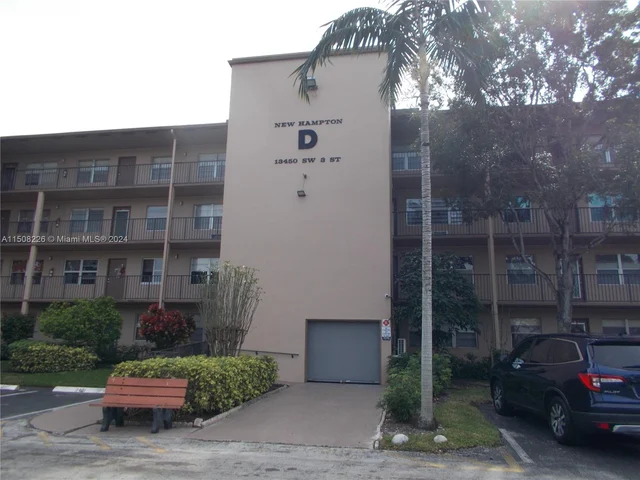 13450 SW 3rd St # 113D, Pembroke Pines FL 33027