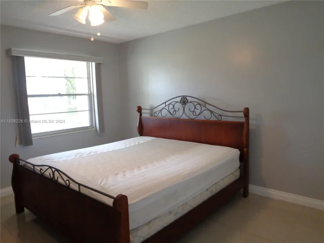 13450 SW 3rd St # 113D, Pembroke Pines FL 33027