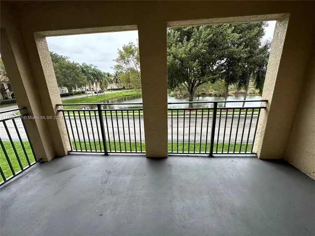 2406 Centergate Dr # 201, Miramar FL 33025