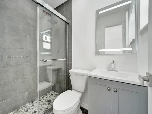 3831 NW 4th Ct, Lauderhill FL 33311