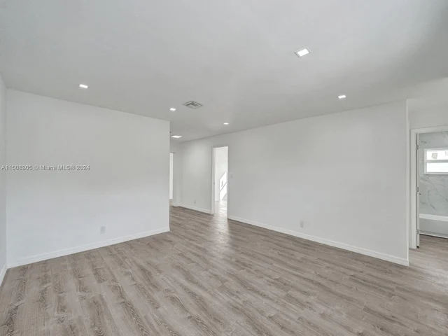 3831 NW 4th Ct, Lauderhill FL 33311